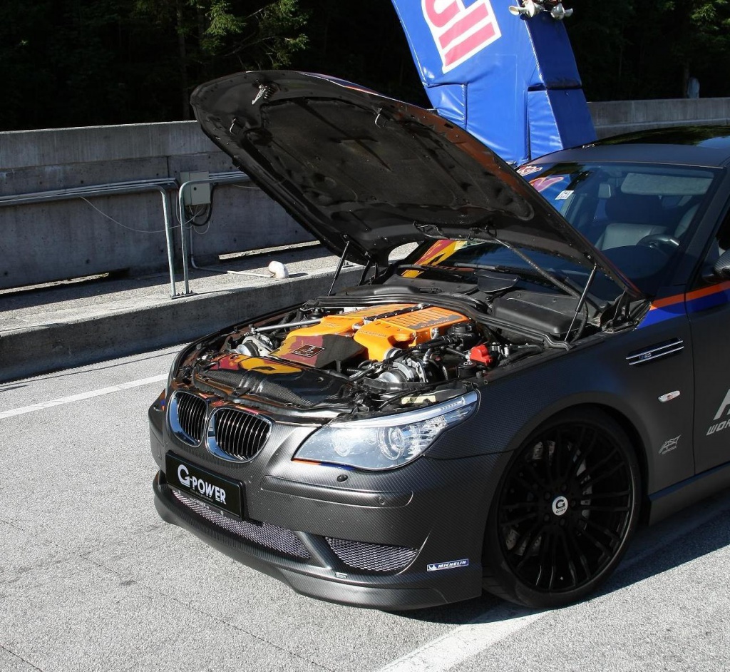 Взгляд G-Power на BMW M5